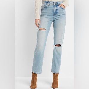 Express Straight Ankle High Rise Jean - Runs 2 sizes too big.